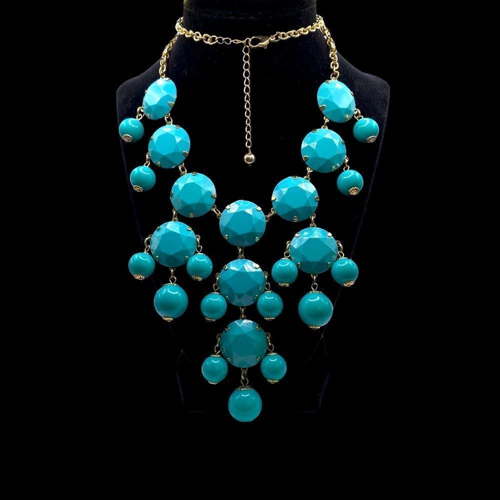 The Bubble Necklace - image 1